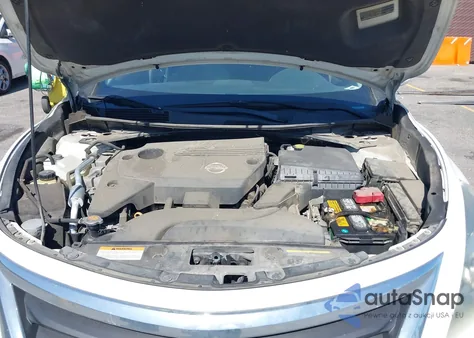 2015 Nissan Altima 2.5 S из США, поврежденный, VIN 1N4AL3AP6FN347732